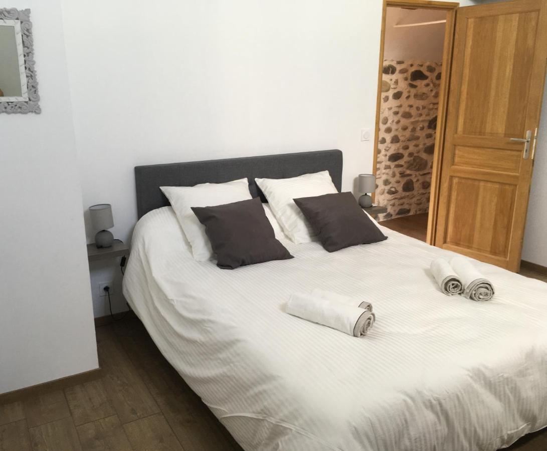 Gîte Petitou Jasses Extérieur photo