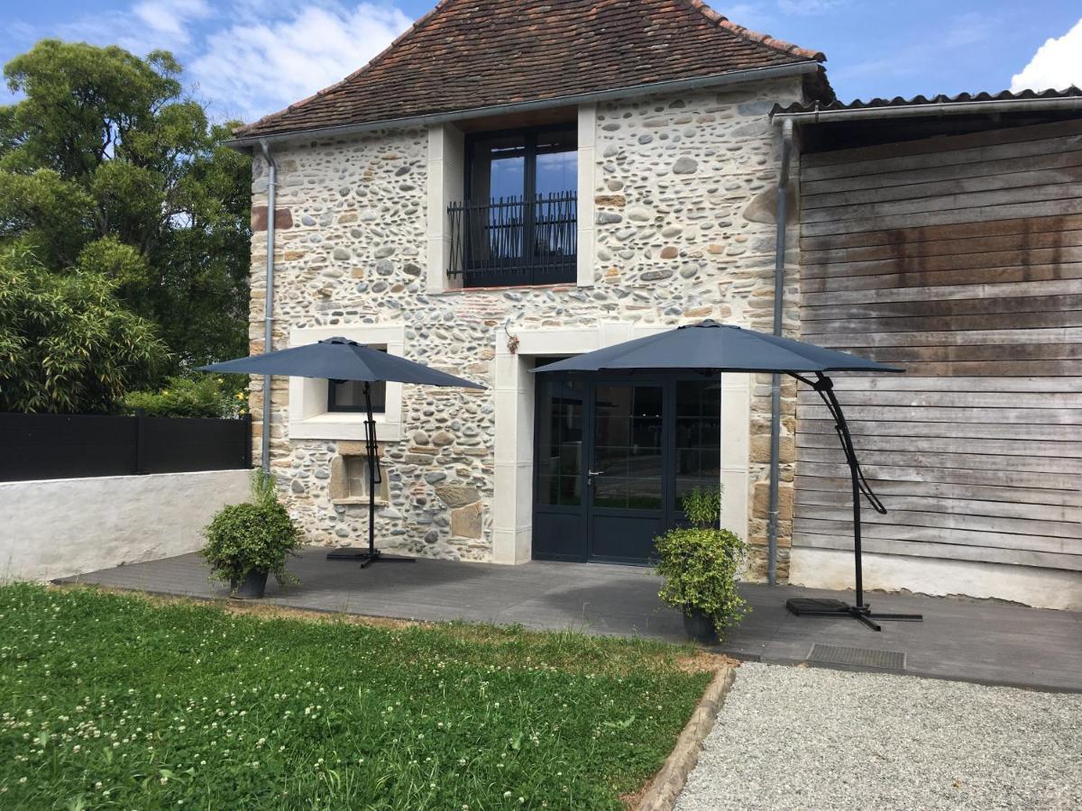 Gîte Petitou Jasses Extérieur photo